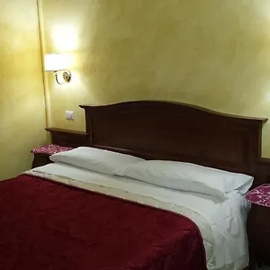3-lati-di-pitagora-bb.it-romehotels.com/